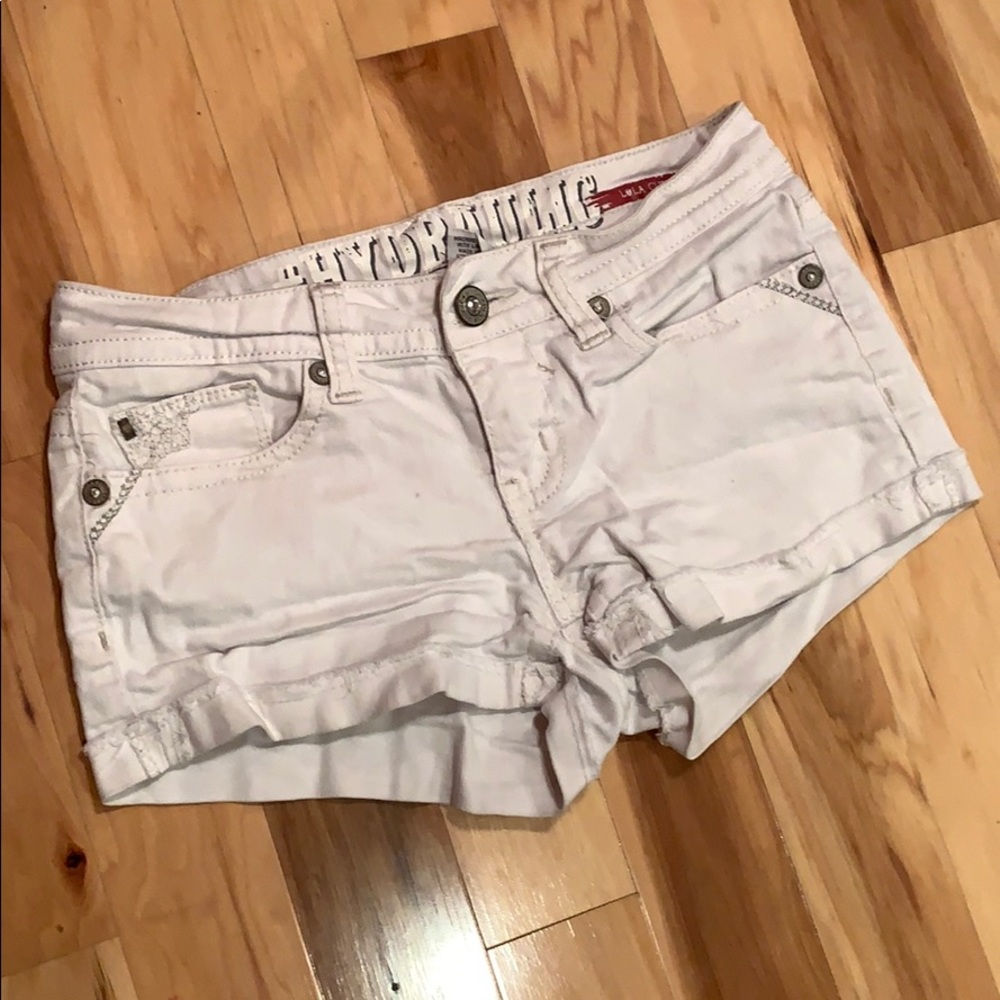 Hydraulic Lola Curvy White Shorts